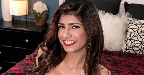 mia khalifa boobs|MIA khalifa tits Search